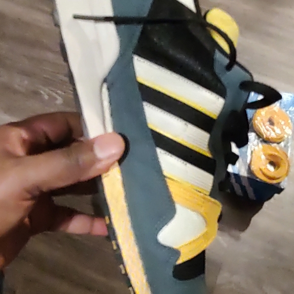 Adidas ZX 710 size 11 shoes - Picture 4 of 11